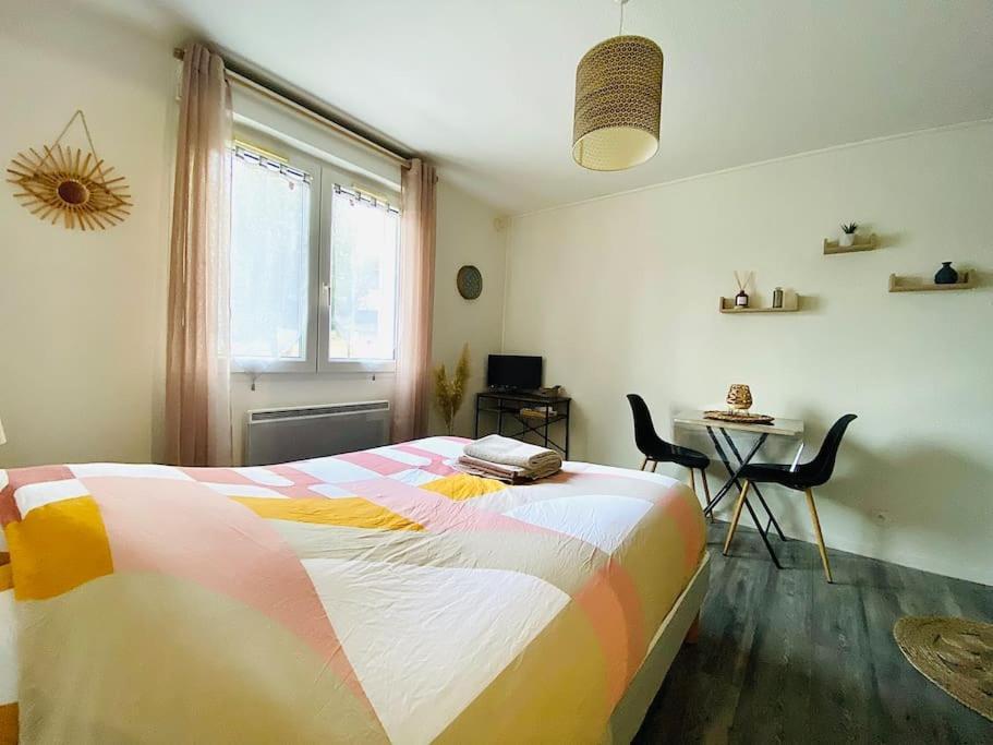 Au Calme Confort & Proche Centre Apartment เลอม็องส์ ภายนอก รูปภาพ